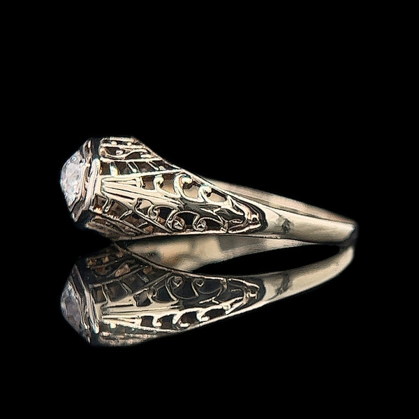 Art Deco .18ct. Diamond Antique Engagement - Fashion Ring Yellow Gold - J39332
